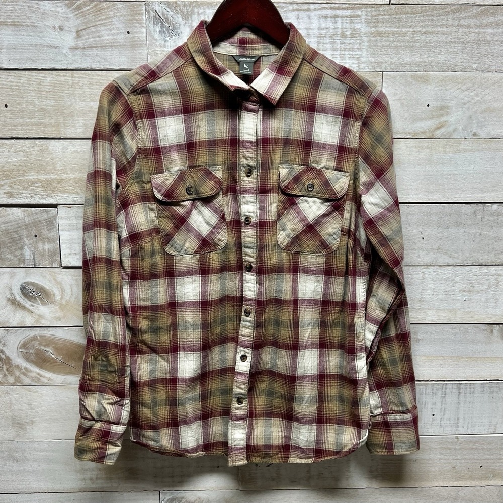 Eddie Bauer Flannel Button Up Top Womens Large Red Plaid Pockets Hiking Outdoor